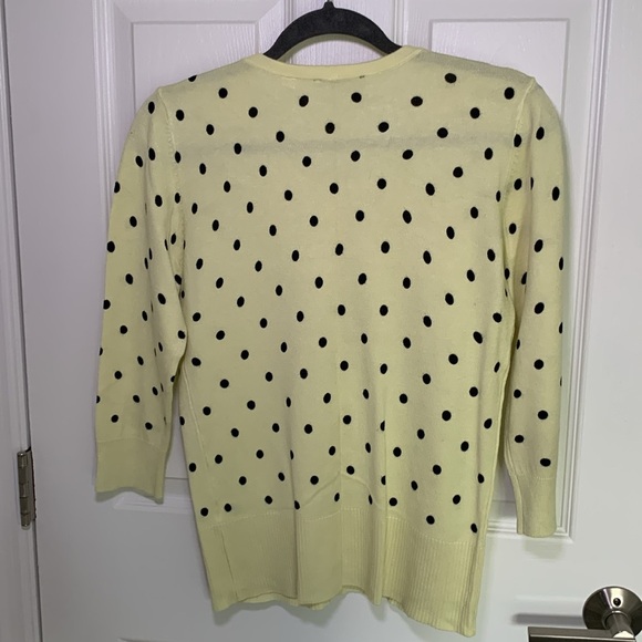 Tahari lime/Yellow Polka Dot Cardigan with studded snap details size small - Picture 4 of 8